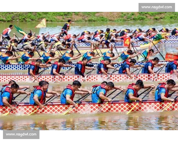 千桨竞渡映东湖记2017武汉东湖龙舟赛激荡城市精神与传统魅力