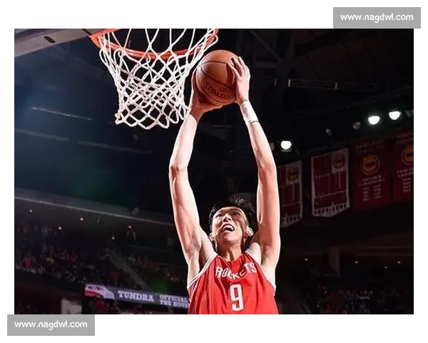 周琦火箭比赛精彩回顾 与NBA强队激战表现亮眼
